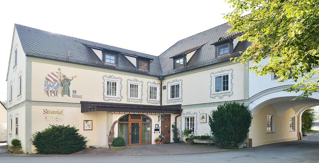 Hotel Restaurant Klosterhof Gutenzell-Hürbel Exterior foto